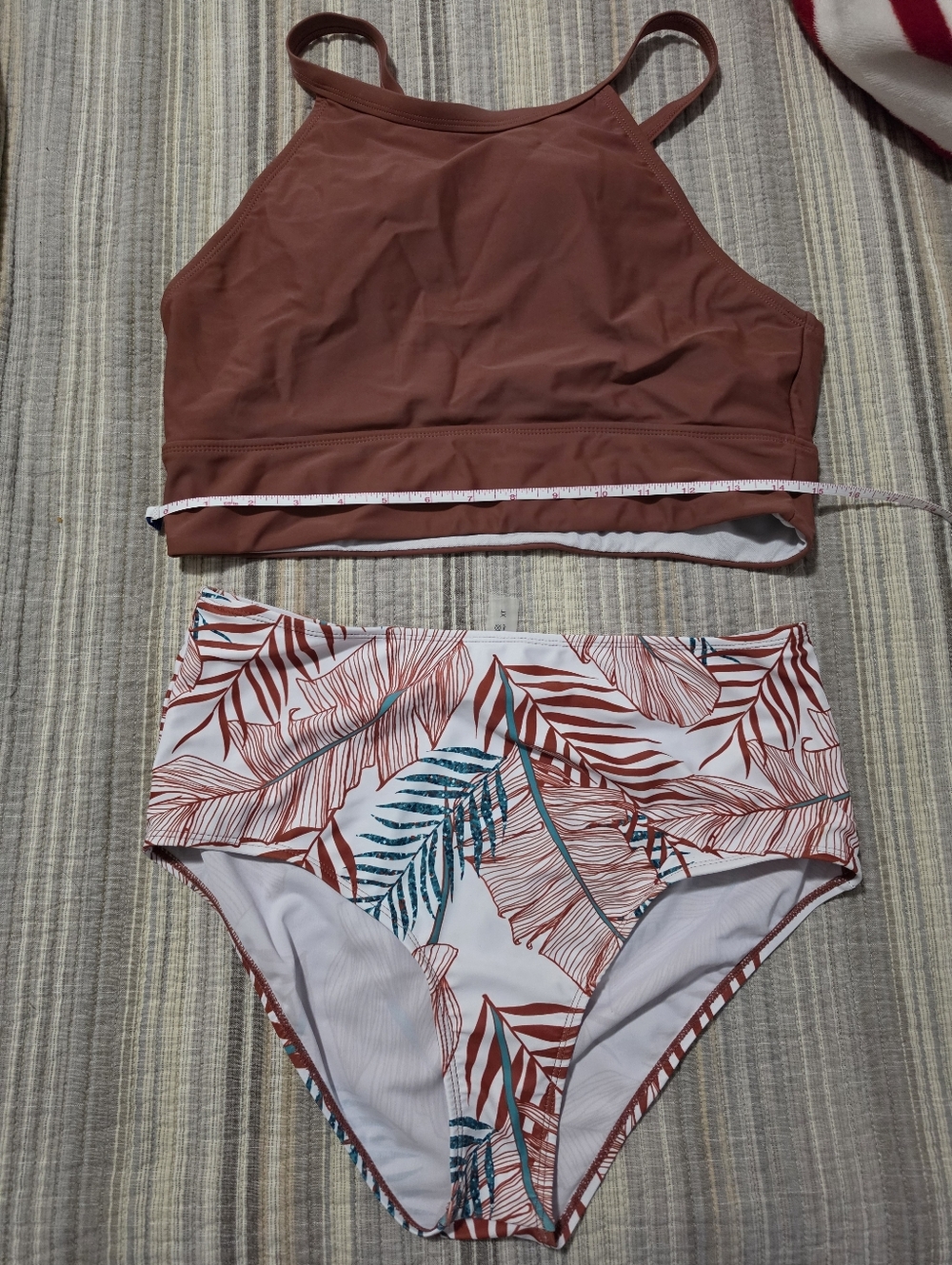 High-Neck Two-Piece Swim Set in Rust & White Leaf Print XL